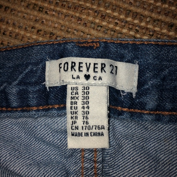 DISTRESSED JEAN SHORTS - Picture 2 of 2